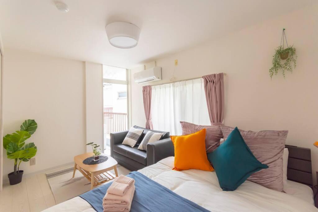 Kosumosu Hotel Tokió Kültér fotó